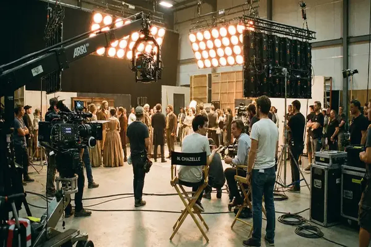 国产视频栏目专业拍摄团队工作现场